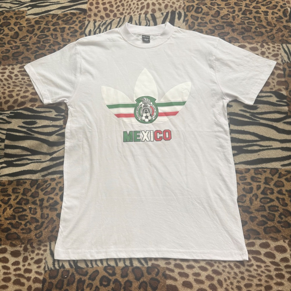 Zoha Basic Mexico Soccer Graphic T-Shirt White Short Sleeve Crew Neck Medium